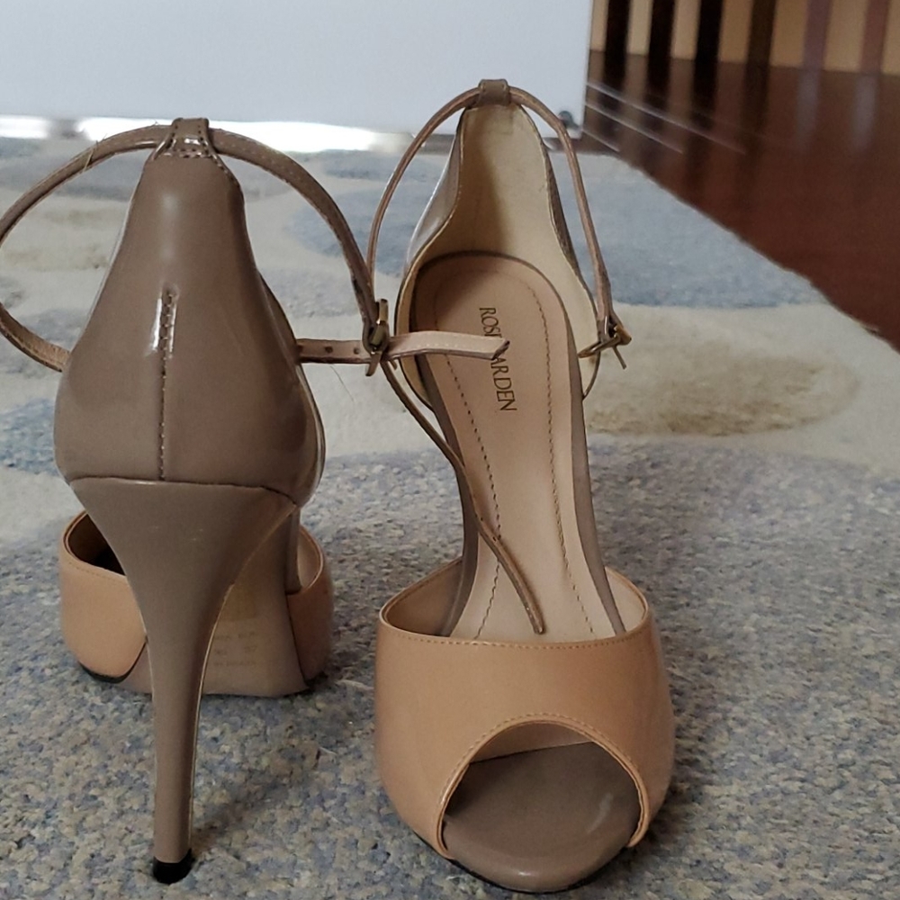 Shoes - Picture 2 of 3